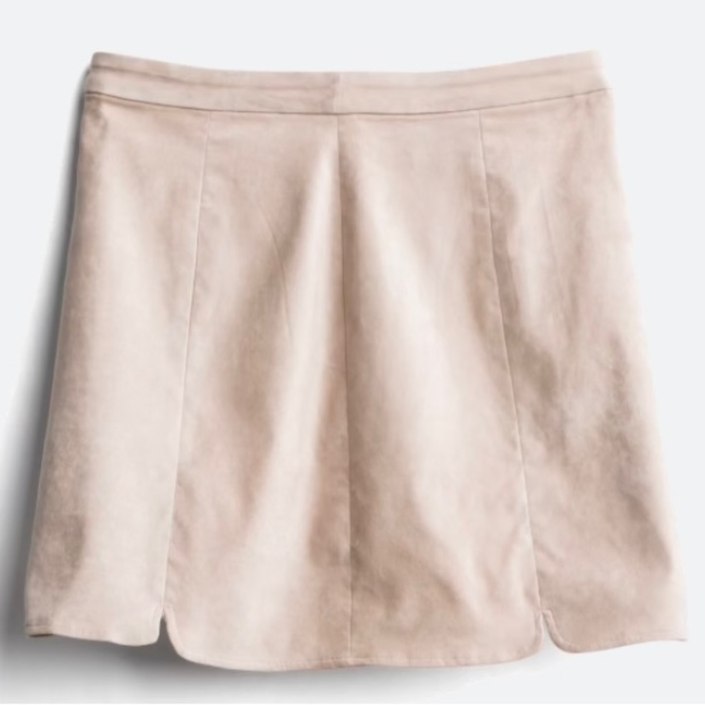 Sadie & Sage faux suede skirt size Medium